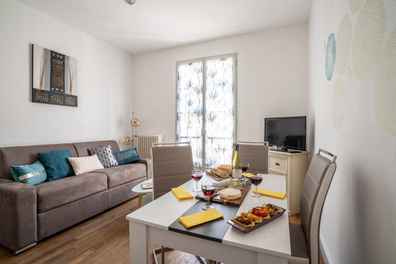 Superlogis L'Alysse Classe 3Etoiles Hypercentre 블루아 외부 사진